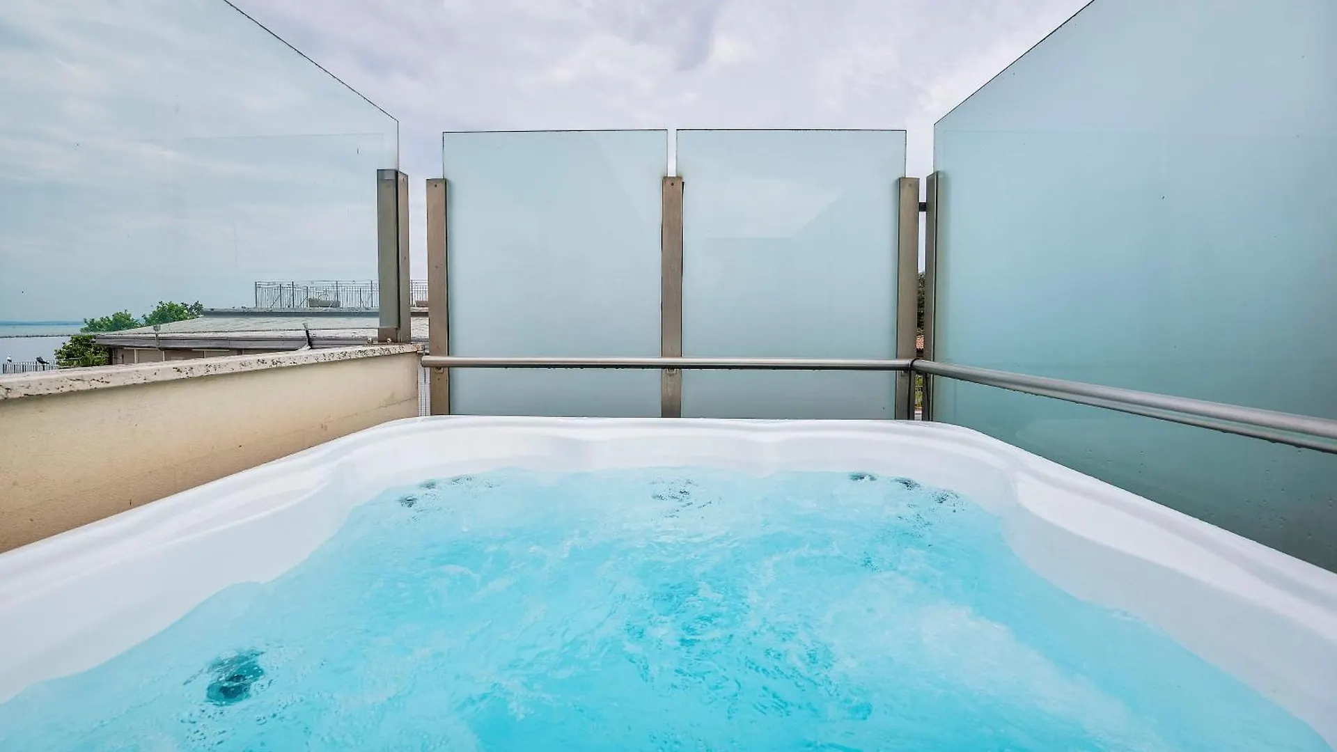 Kriss Internazionale Hotel Bardolino