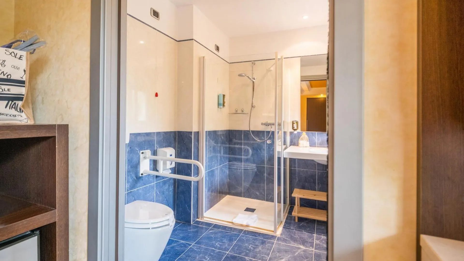 Kriss Internazionale Hotel Bardolino