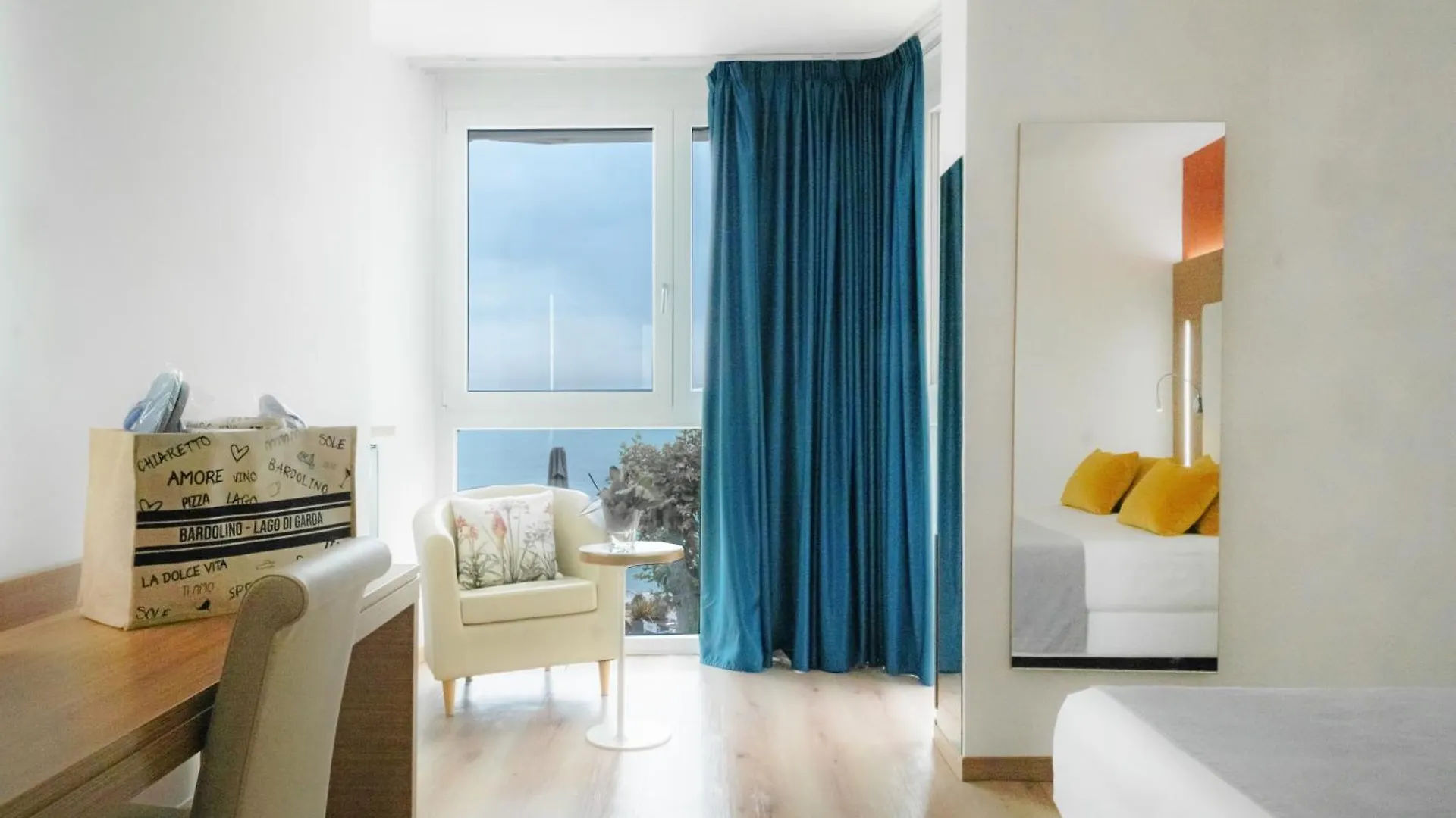 Kriss Internazionale Hotel Bardolino