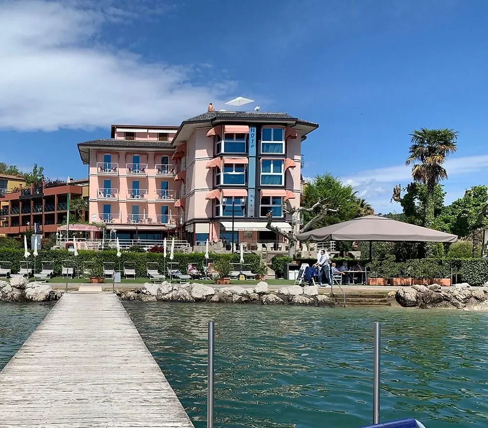 Kriss Internazionale Hotel Bardolino 4*,  Italy