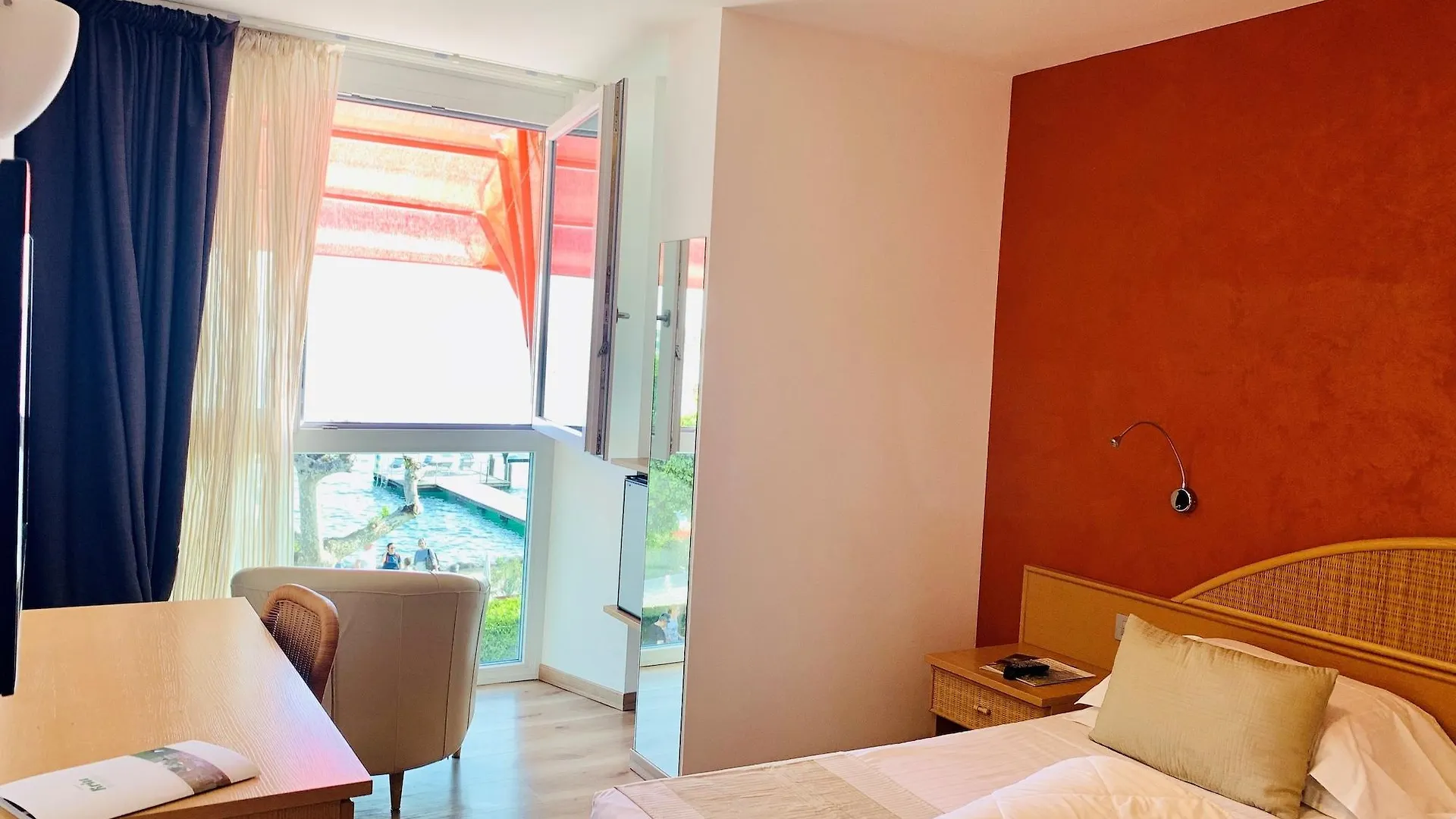 Kriss Internazionale Hotel Bardolino