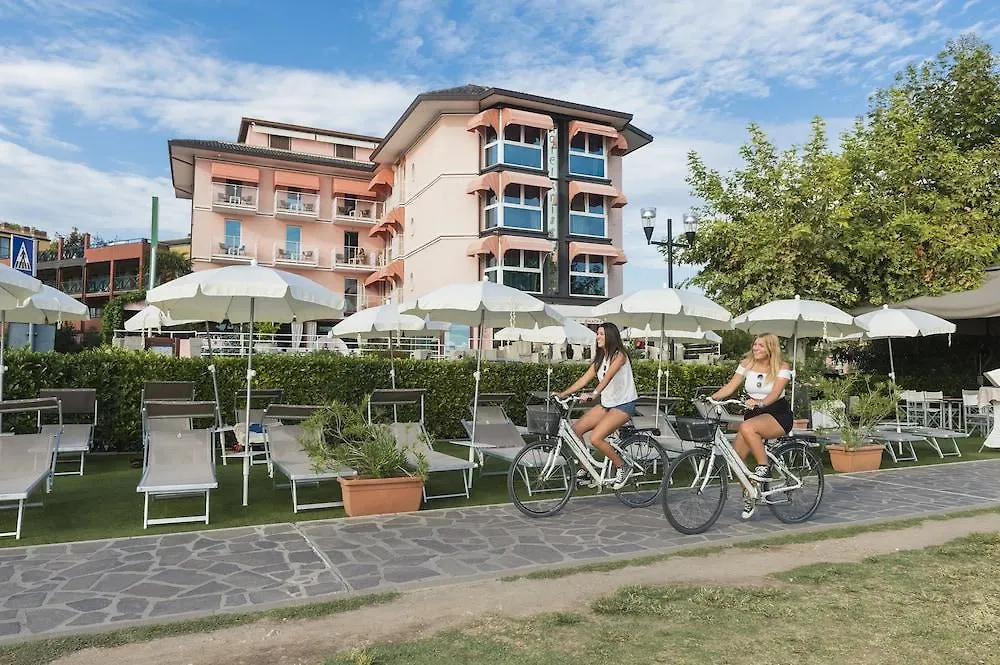 Kriss Internazionale Hotel Bardolino Italy