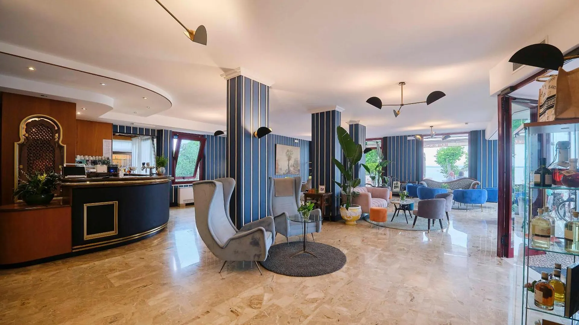 Kriss Internazionale Hotel Bardolino