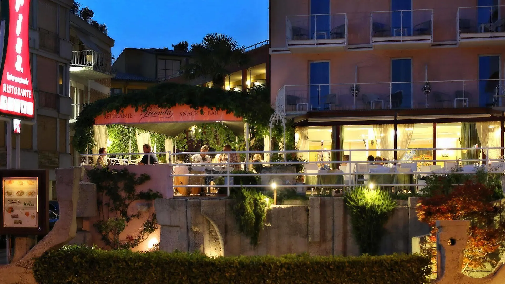 Kriss Internazionale Hotel Bardolino
