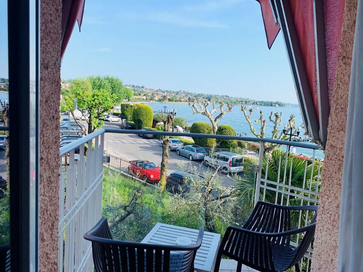 Kriss Internazionale Hotel Bardolino